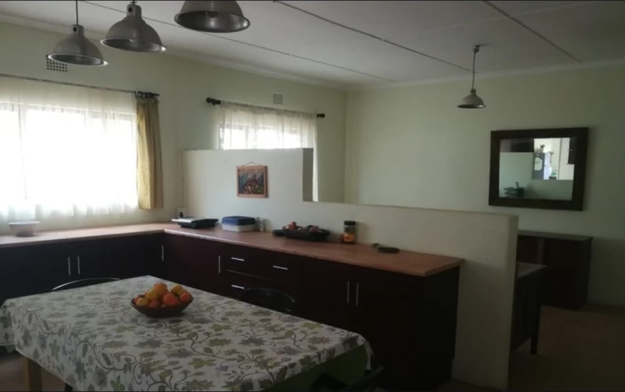 4 Bedroom Property for Sale in Uniondale Western Cape